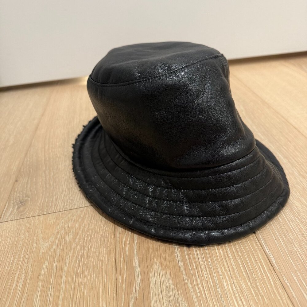 Aritzia Babaton Vegan Leather Sherpa Lined Bucket Hat - Picture 2 of 3